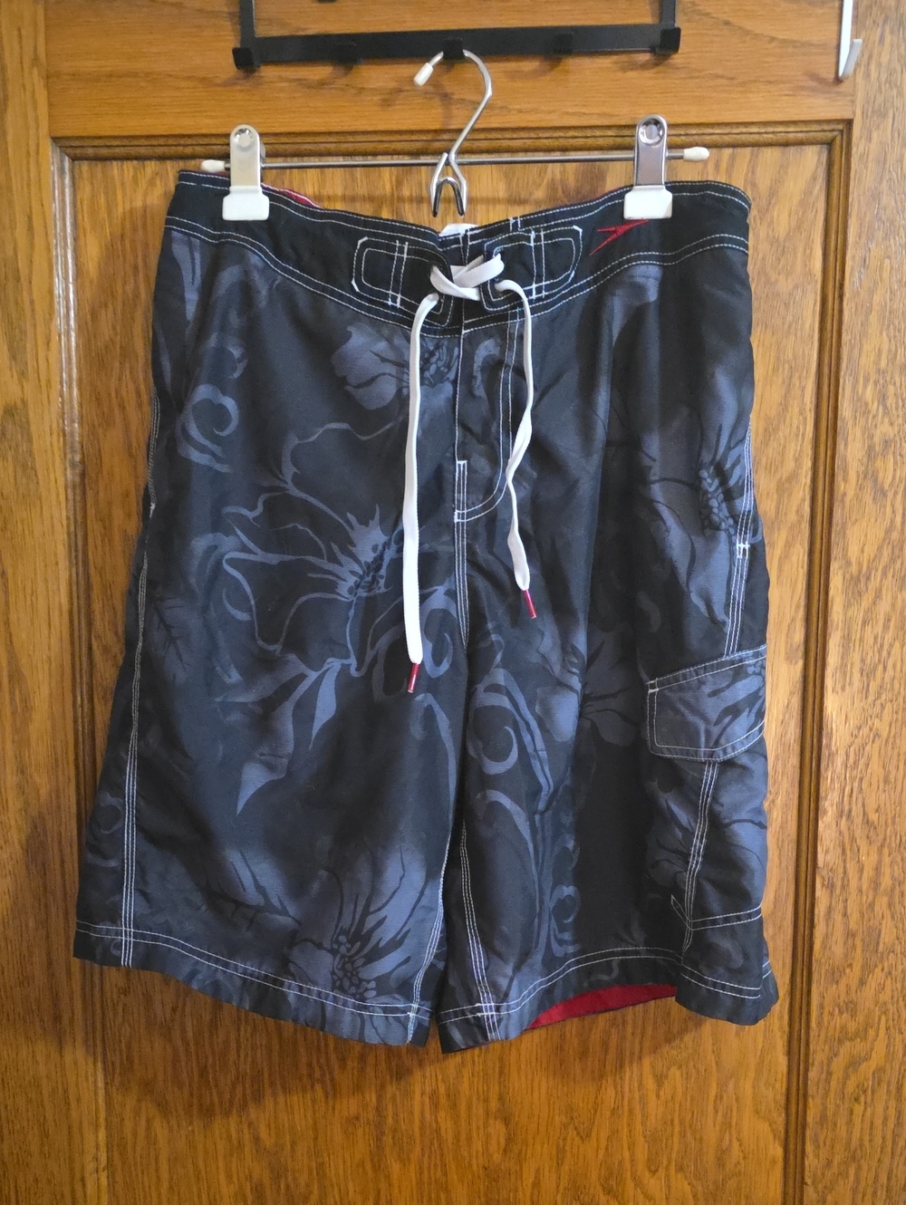 Speedo Men's Black Floral Swim Shorts